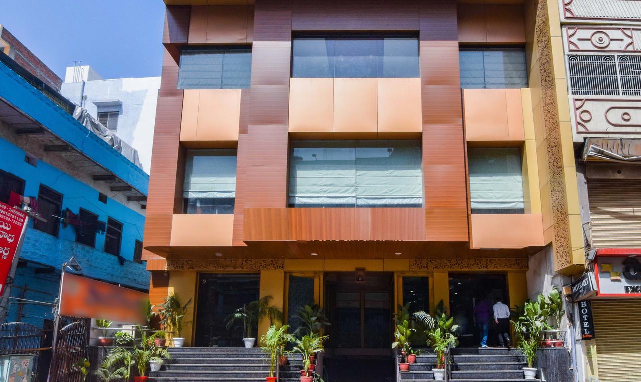 Hotel Saffron Varanasi Exterior photo